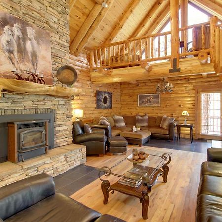Lakeside Cabin On 2 Acres With Fire Pit And Hot Tub! Pinetop-Lakeside Exterior foto