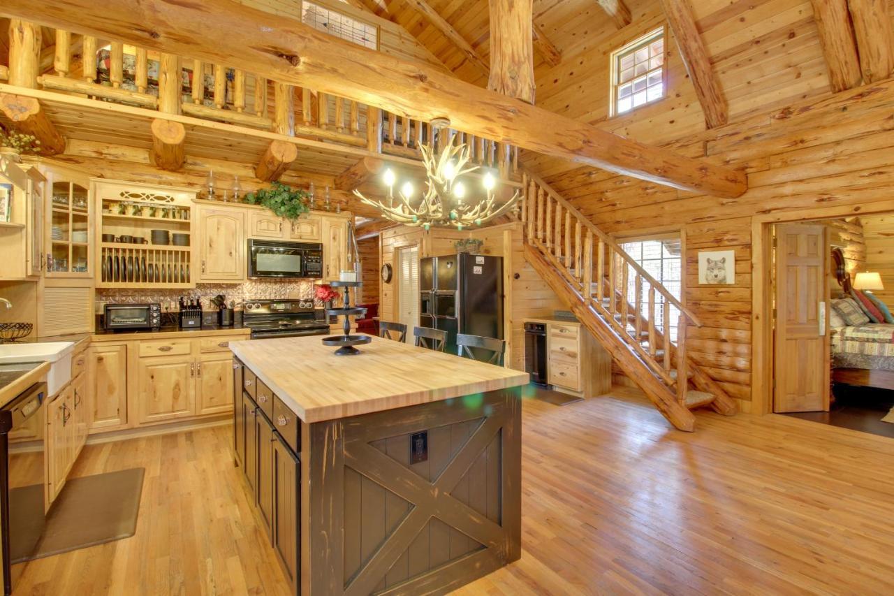 Lakeside Cabin On 2 Acres With Fire Pit And Hot Tub! Pinetop-Lakeside Exterior foto