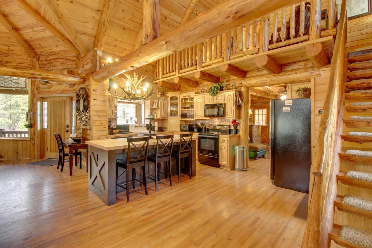 Lakeside Cabin On 2 Acres With Fire Pit And Hot Tub! Pinetop-Lakeside Exterior foto