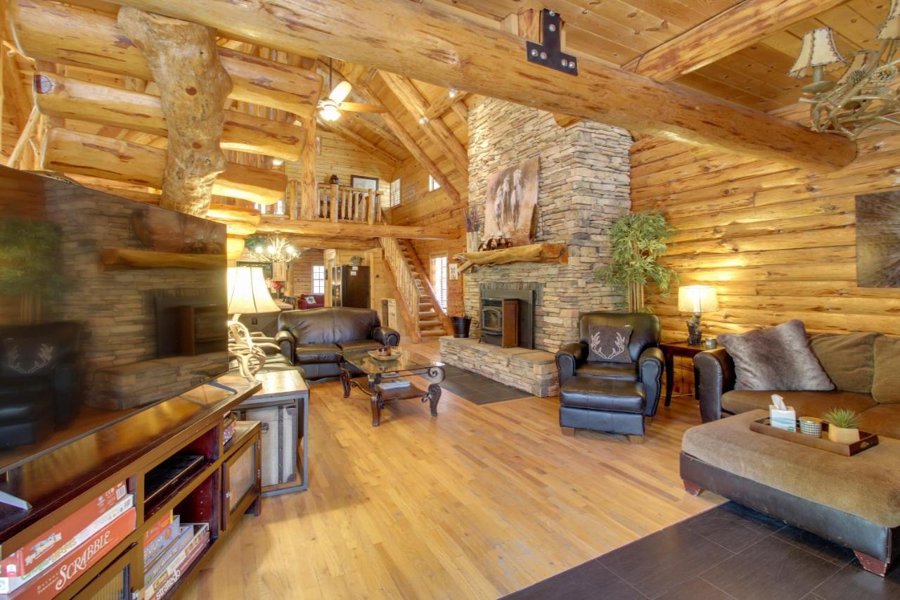 Lakeside Cabin On 2 Acres With Fire Pit And Hot Tub! Pinetop-Lakeside Exterior foto